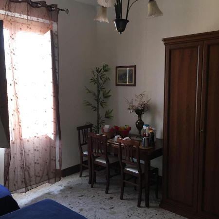 B&B Mistral Di Lizzio Salvatore Giarre Buitenkant foto